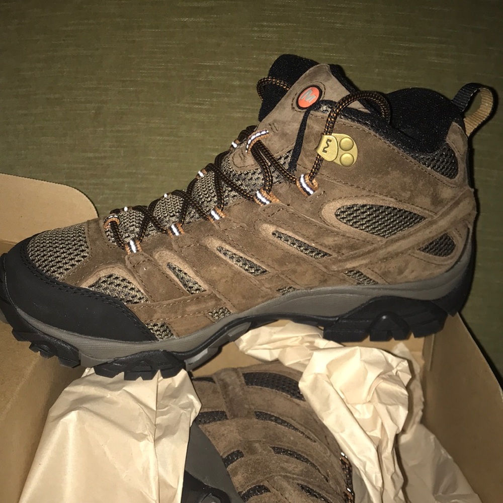 Merrell Hiking Boot size 9